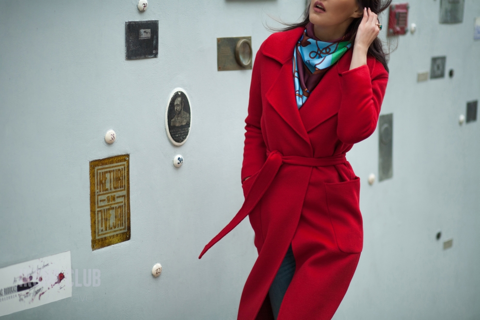 Street style | NFW | Red womens coat
